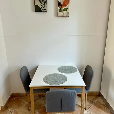 Grand A 5 Minutes De La Nice